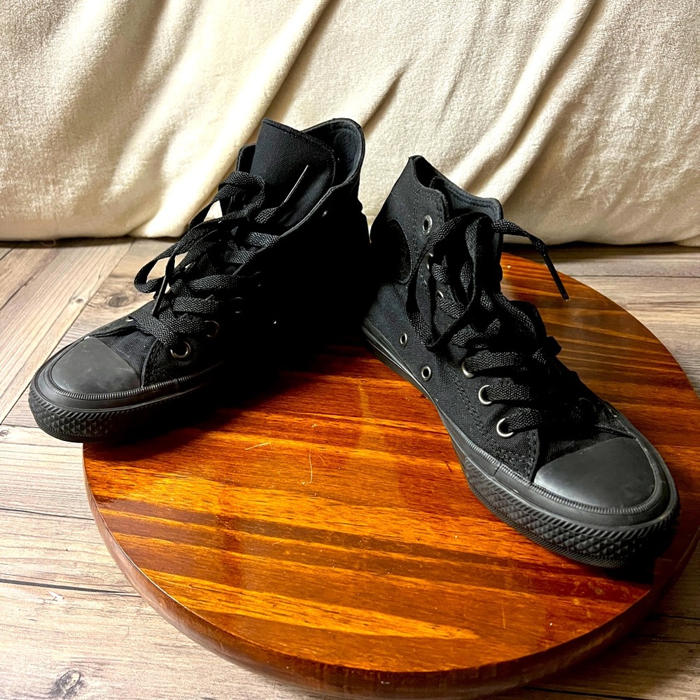 CONVERSE CHUCK TAYLOR II All Star High Top with Lunarlon Canvas Sneaker Sz M4 W6